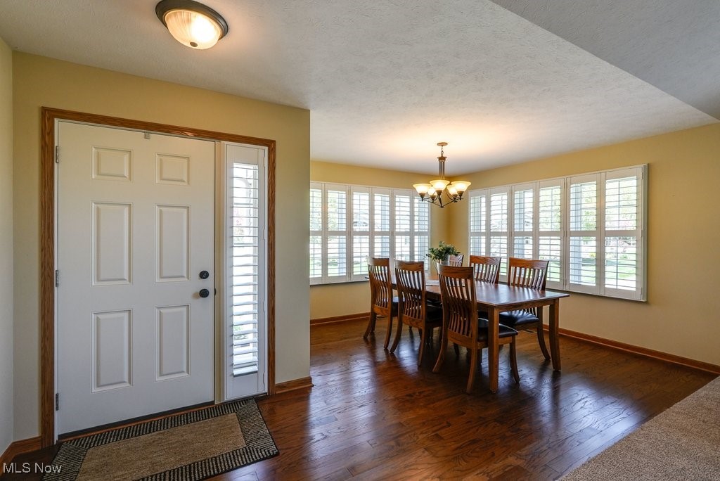 233 Woodbury Circle, Dalton, Ohio image 3
