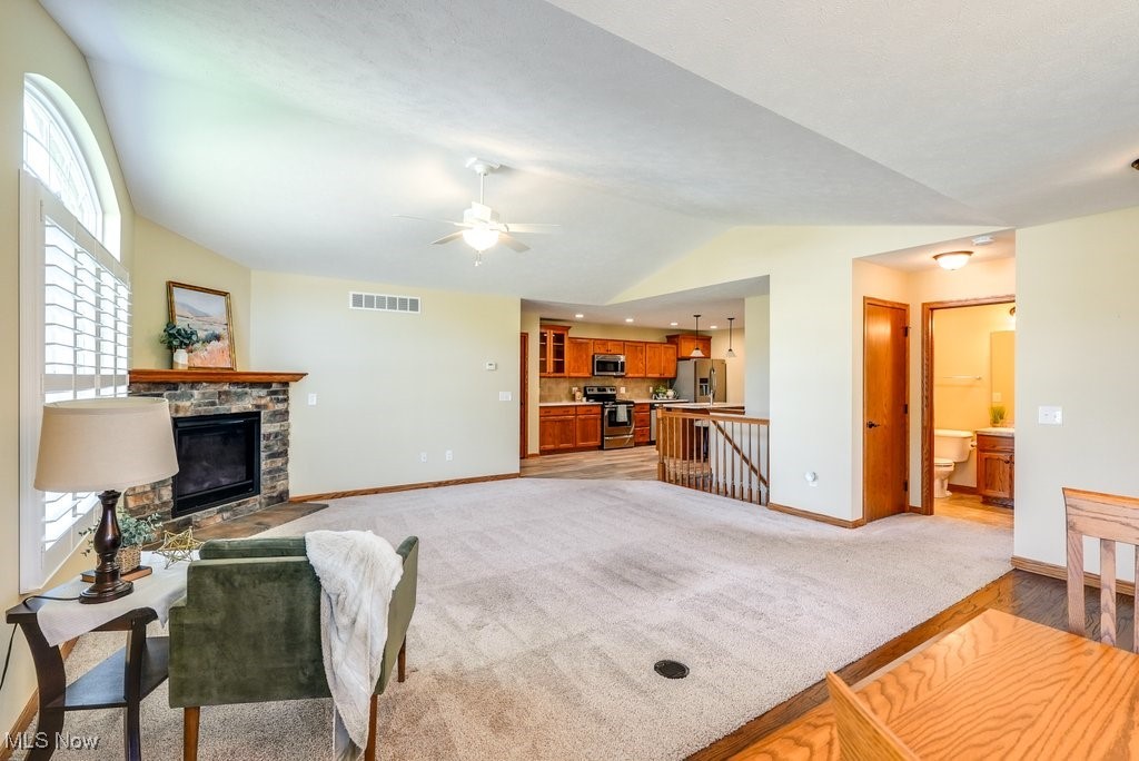233 Woodbury Circle, Dalton, Ohio image 7