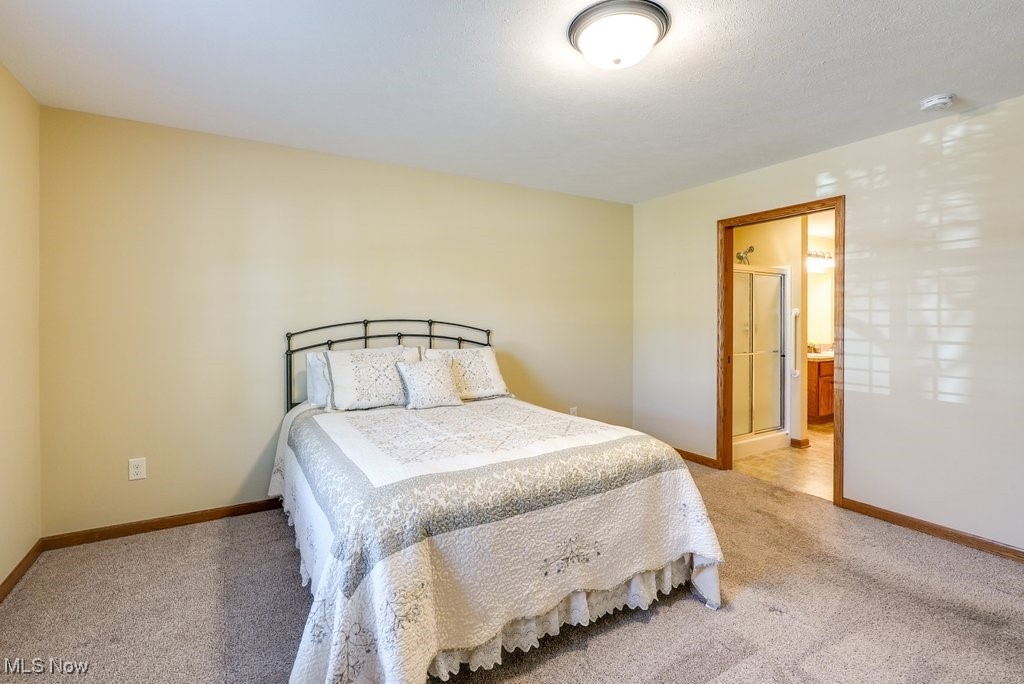 233 Woodbury Circle, Dalton, Ohio image 23