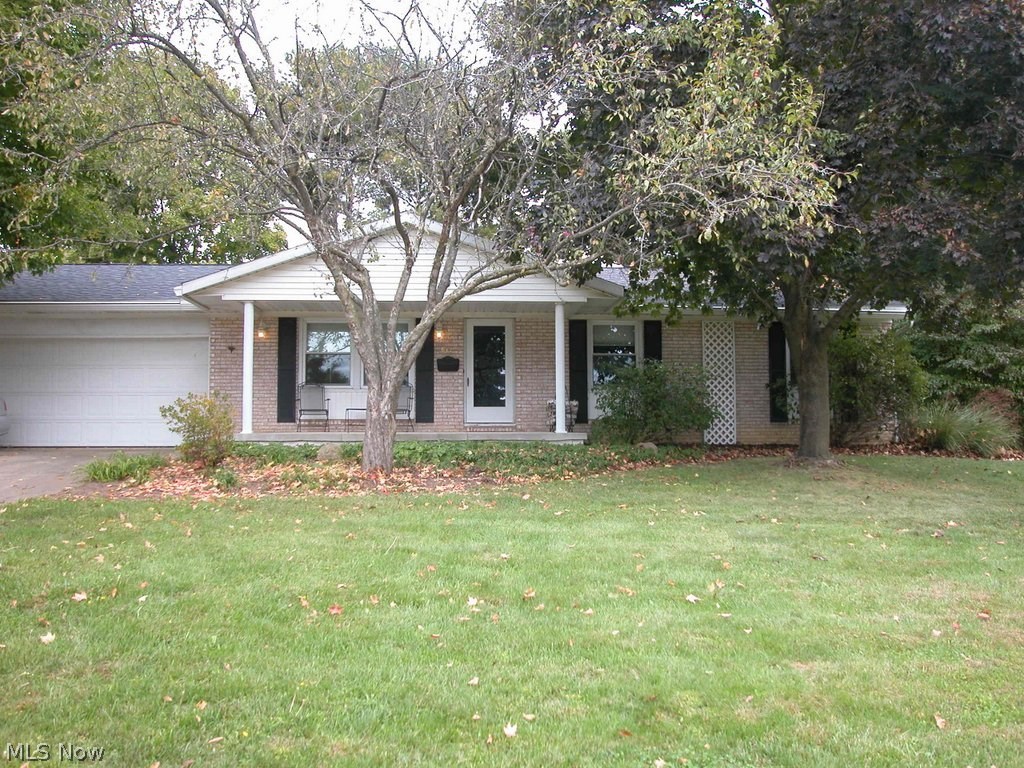 Country Club Estates - Residential