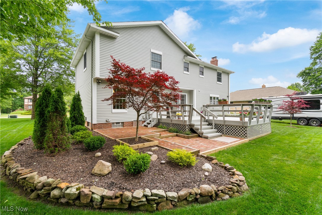 Royal State 02 - Residential