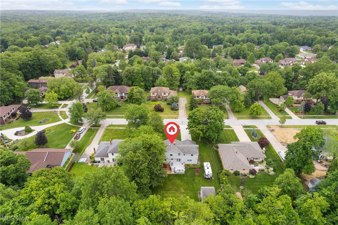 Royal State 02 - Residential