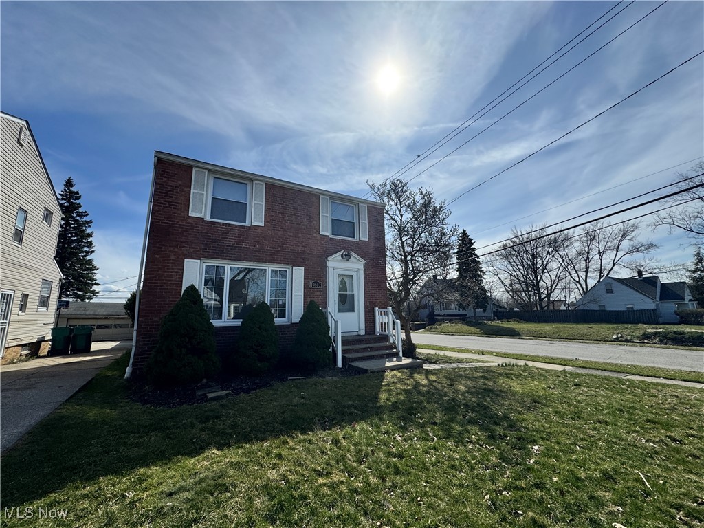 19802 Mountville Drive, Maple Heights, Ohio image 2
