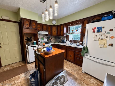 Tiny photo for 3643 W 48th Street, Cleveland, OH 44102 (MLS # 5255737)