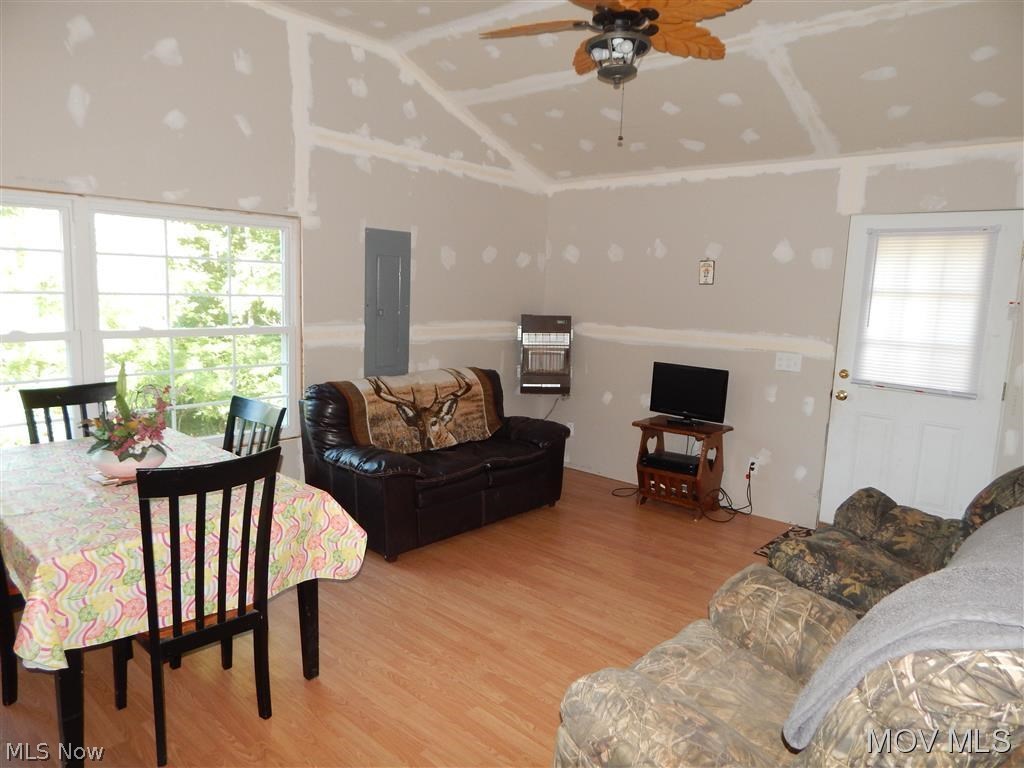 Tunnel Heights - Residential