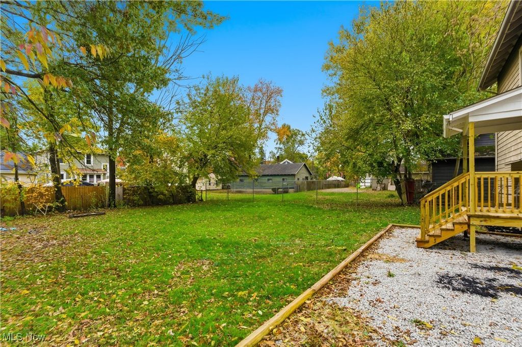 Photo of 25 Chester Avenue SE, Massillon, OH 44646 (MLS # 5178526)