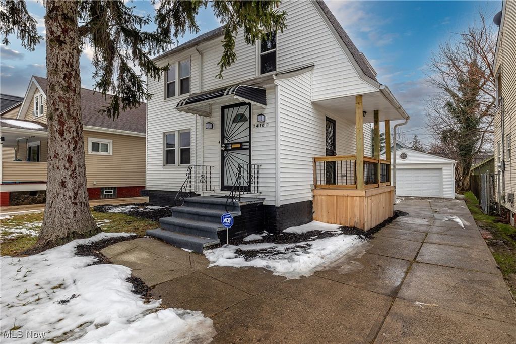 Photo of 14102 Christine Avenue, Cleveland, OH 44105 (MLS # 5180017)