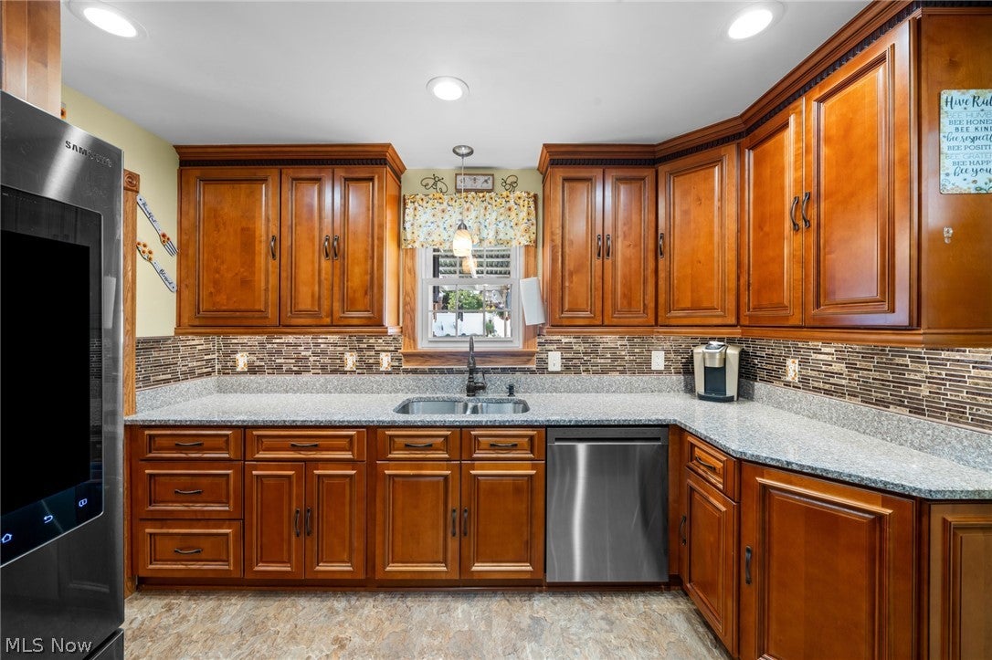 6110 Brookside Drive