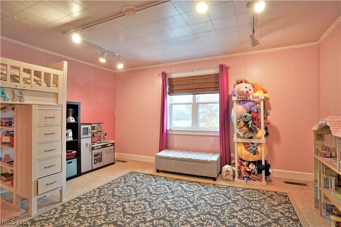 Suffield - Residential