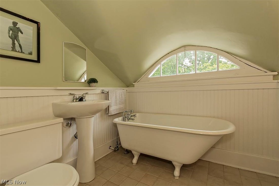 Vansweringen Cos 19 - Residential Lease