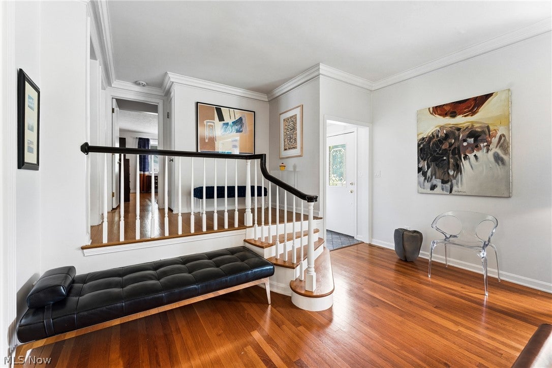 70 S Meadowcroft Drive