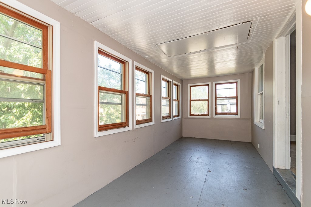 Longview - Residential Income