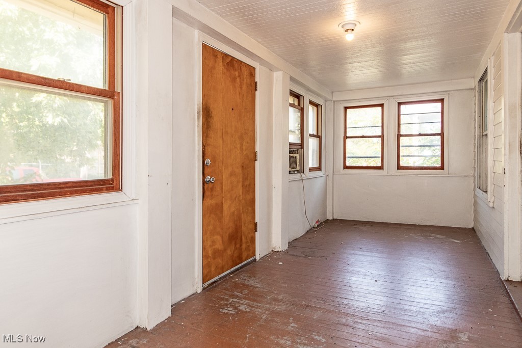 Longview - Residential Income