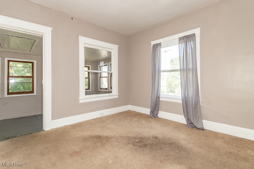 Longview - Residential Income