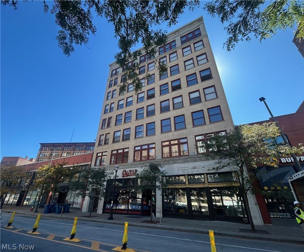 Photo of 750 Prospect Avenue E #206, Cleveland, OH 44115 (MLS # 5202335)