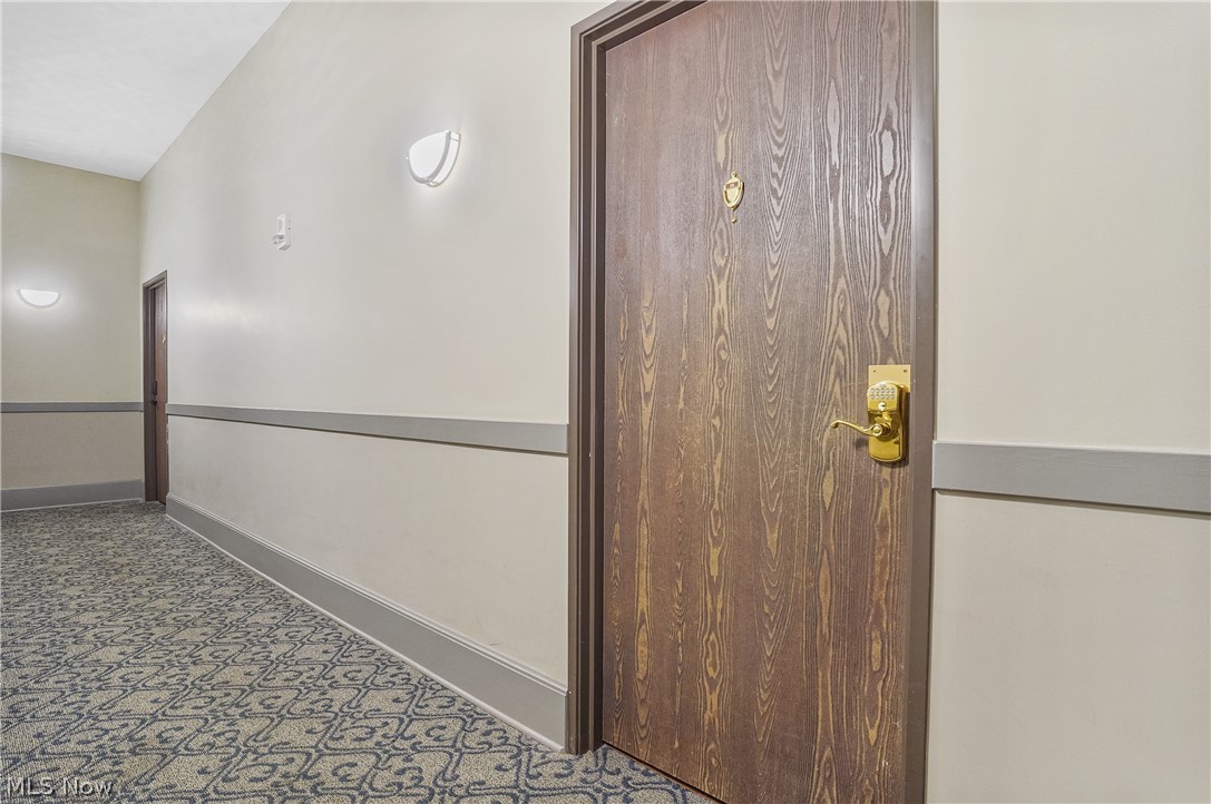 Pointe/Gateway Condo - Residential