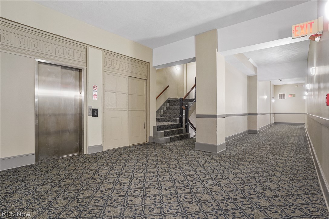 Pointe/Gateway Condo - Residential