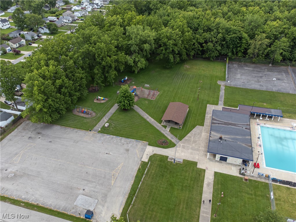 1289 Jakse Drive, Eastlake, Ohio image 40