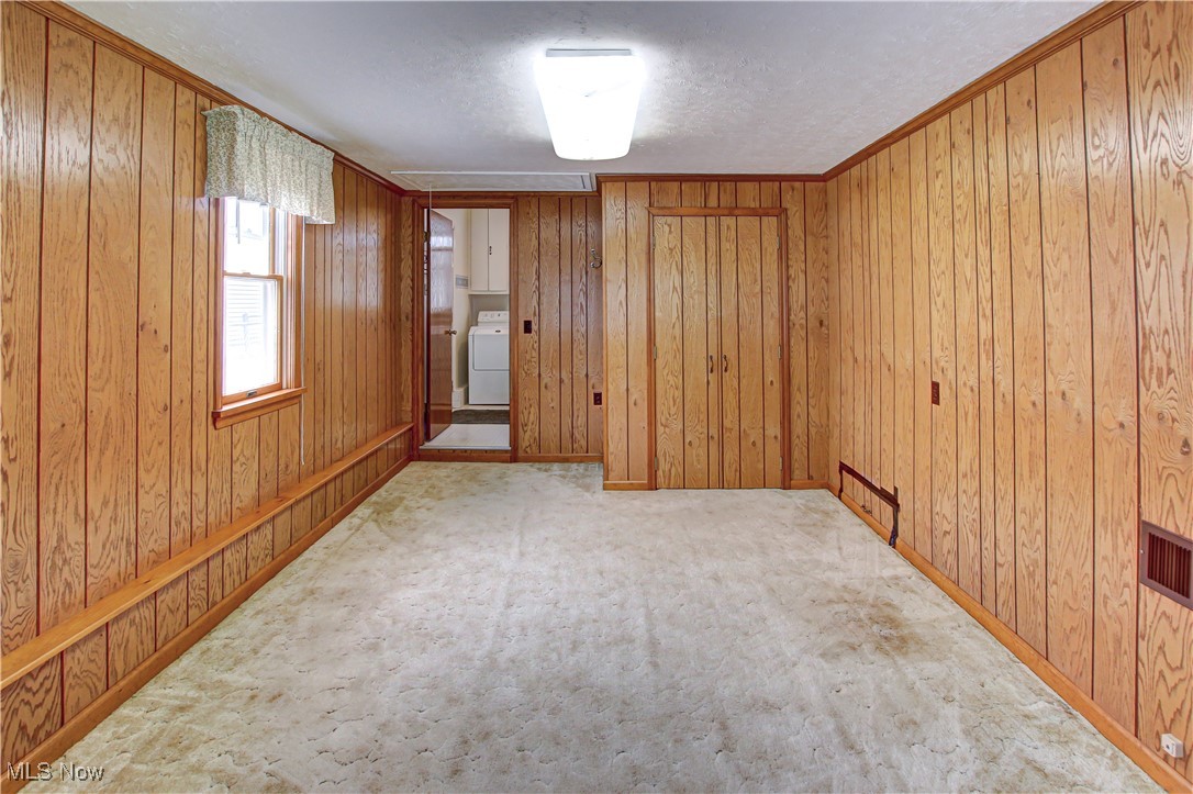1289 Jakse Drive, Eastlake, Ohio image 20
