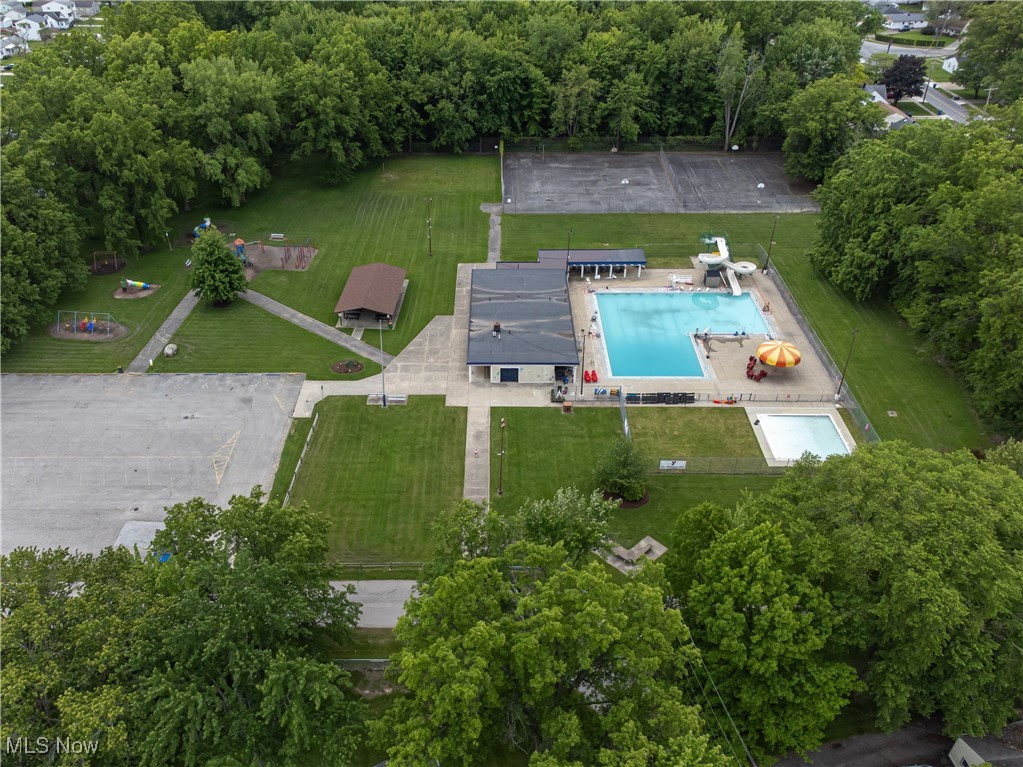 1289 Jakse Drive, Eastlake, Ohio image 39
