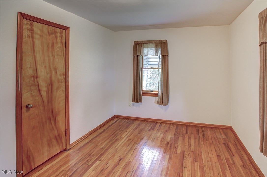 1289 Jakse Drive, Eastlake, Ohio image 22