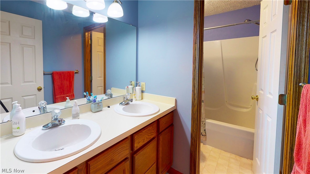 Eaton Estate Ph Ic - Residential