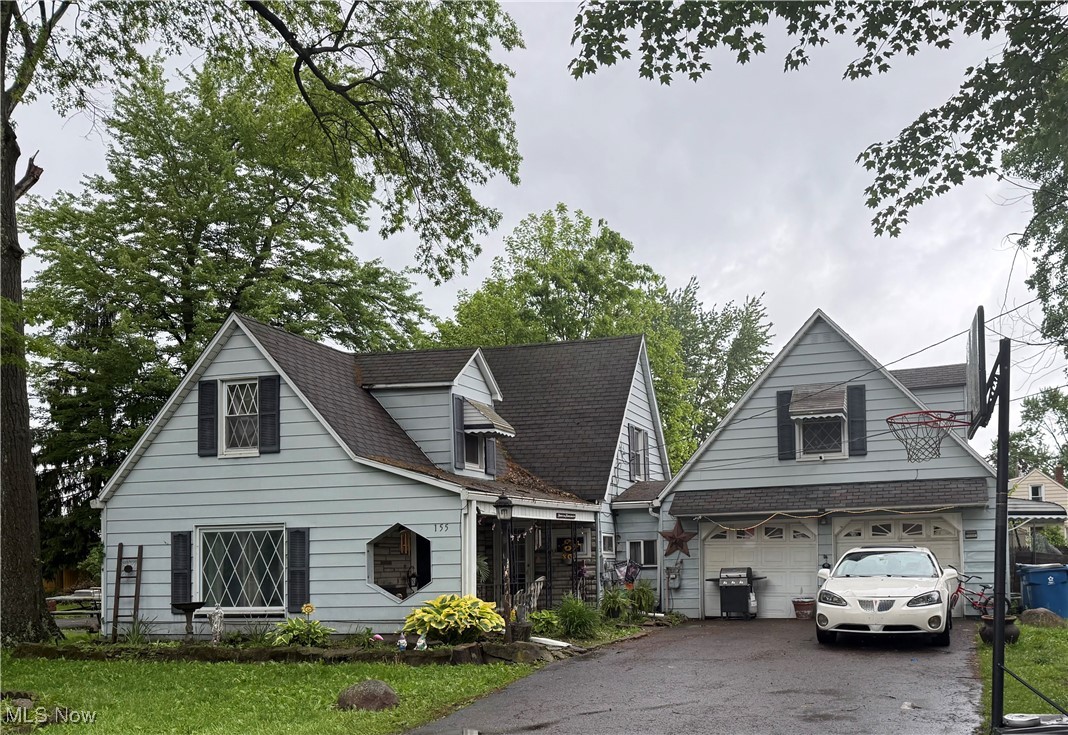 155 Smithfield Street, Struthers, Ohio image 1