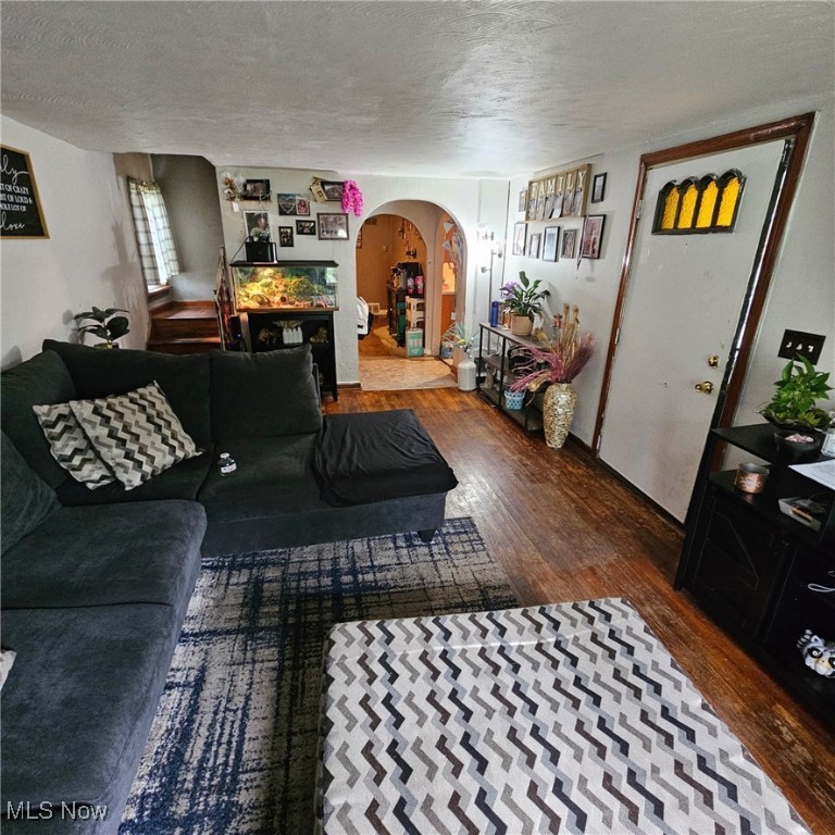 155 Smithfield Street, Struthers, Ohio image 4