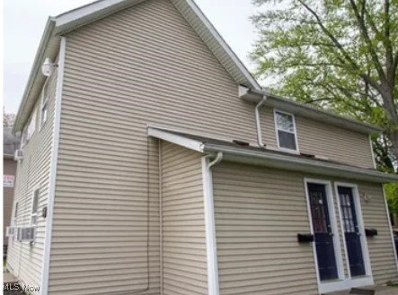 Voris - Residential Lease