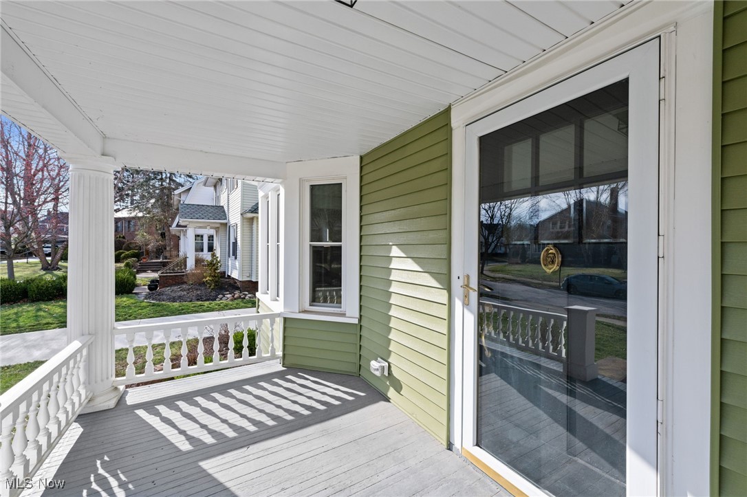 13448 Parkway Drive, Lakewood, Ohio image 5