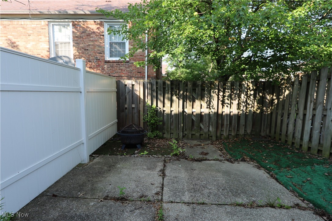 23 Trenton Square #T58, Euclid, Ohio image 11