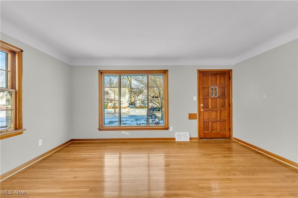 Photo of 20870 Wilmore Avenue, Euclid, OH 44123 (MLS # 5181836)