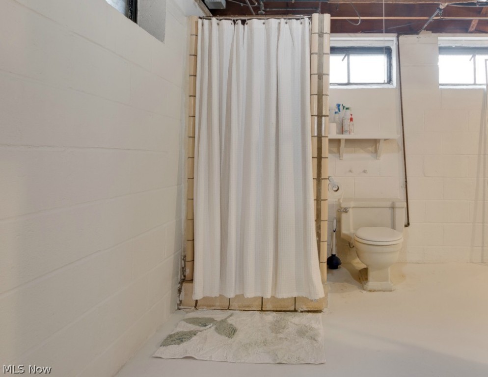 Royal Acres - Residential