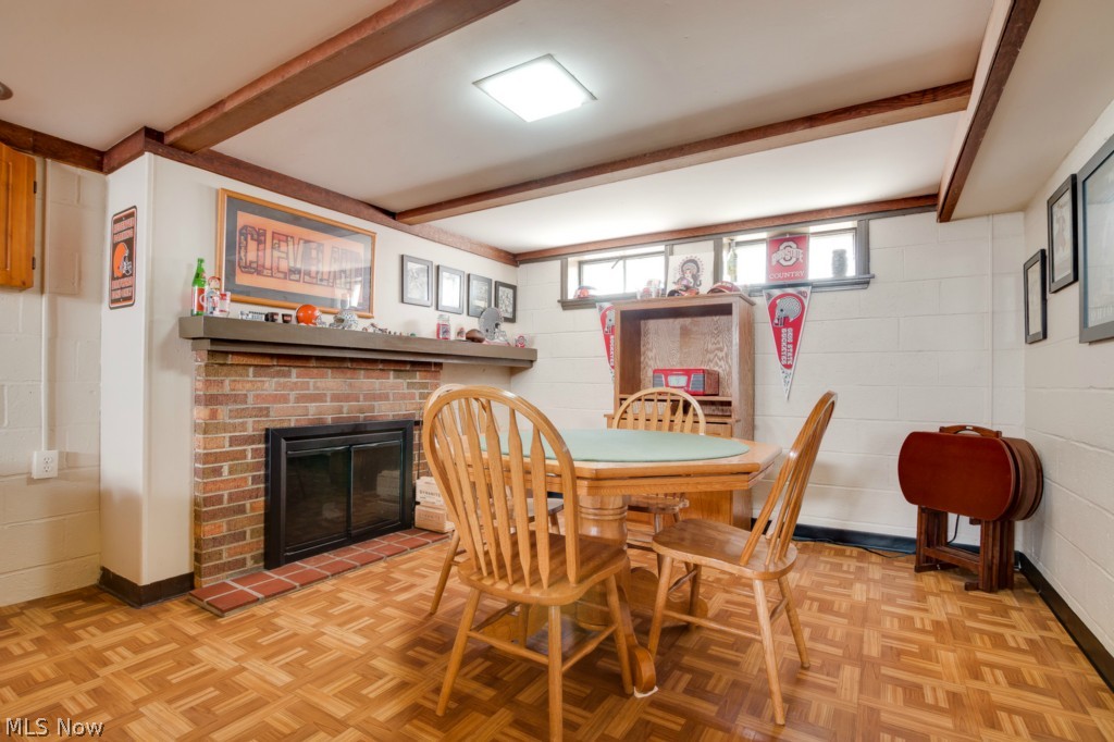 Royal Acres - Residential