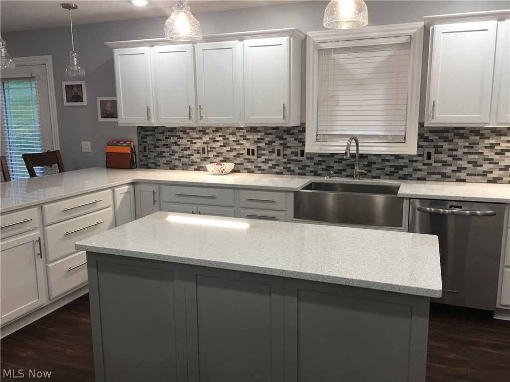 Mistee Dawn Estates #6 - Residential