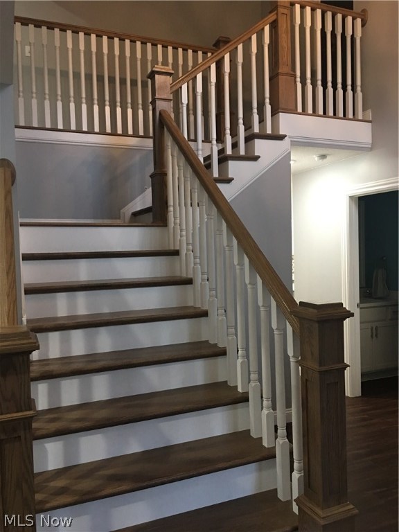 Mistee Dawn Estates #6 - Residential