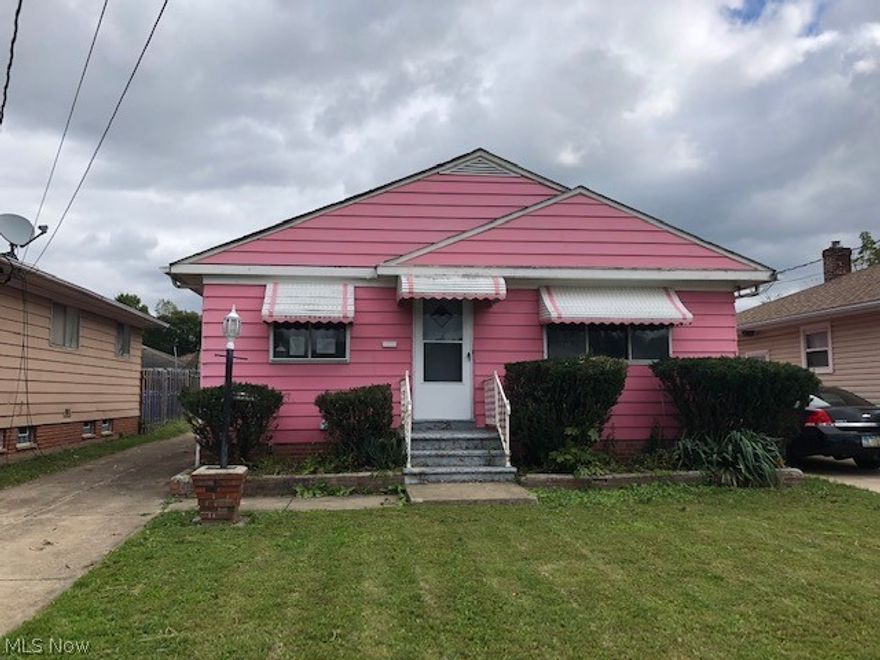 Quaint three bedroom home in a quiet neighborhood! Great opportunity for a first time home buyer, or an investor! Property is HUD owned and is being sold "As-Is" without any guarantee or warranty by seller. It is FHA "IE" which means it can be FHA financed (Insured with $2,900 Escrow). Please visit SageAcq and HudHomeStore websites for more info and property disclosure data (like LBP, PCR, Radon, Mold, etc)! **Note: Buyer to assume any and all Point of Sale (POS) violations. If seller does not reimburse listing brokerage for cost of POS then buyer will do so as part of closing.