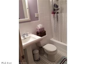 Nunamakers Hlnds - Residential Lease