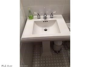 Nunamakers Hlnds - Residential Lease