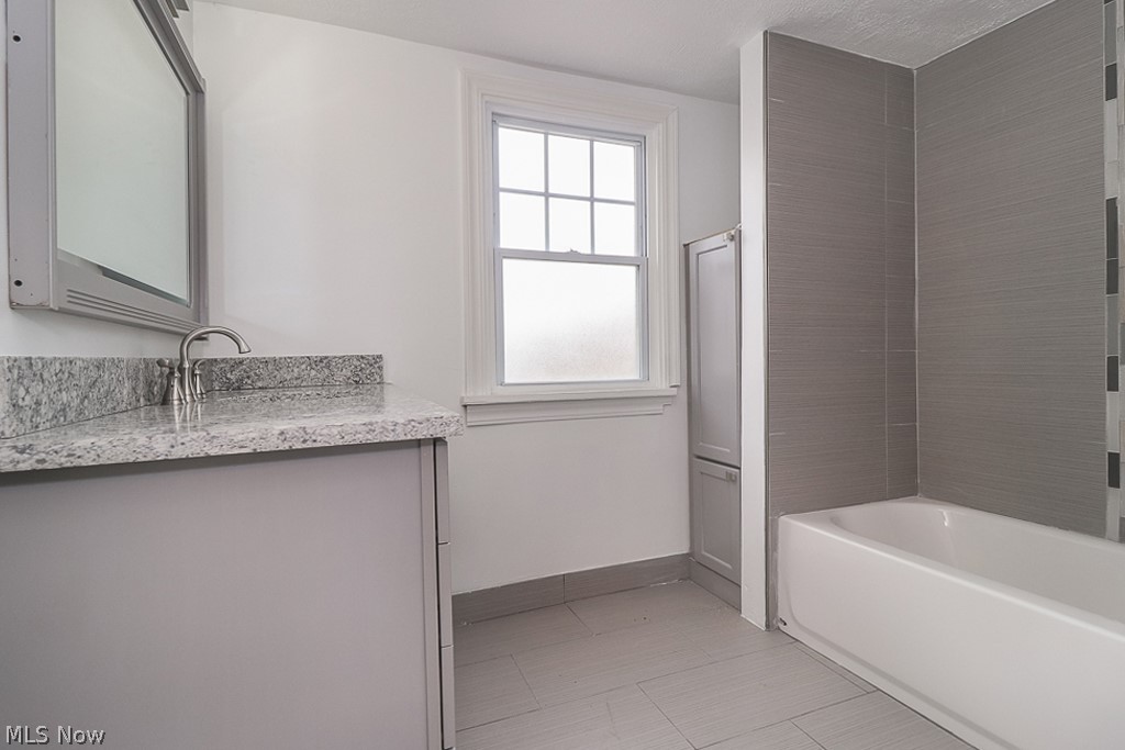 Monor Heights 01 - Residential