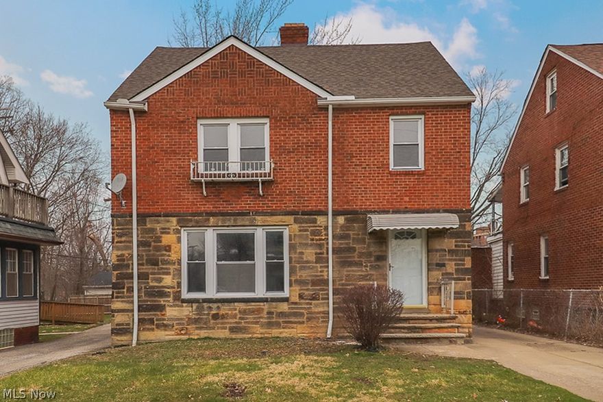No detail was overlooked in this complete rehab in Cleveland Heights. The 3 bedroom, 1.5 bath colonial has been given new life with, a full kitchen remodel featuring granite countertops, stainless steel appliances, a breakfast bar and new tile. The bathrooms show off the same careful attention and will impress you with their clean modern finishes. The home also has a finished third floor which could be a beautiful 4th bedroom space, game room or office with recessed lighting and new carpet. The hardwood floors are pristine and contrast beautifully with fresh neutral paint. The basement is clean with fully functional water heater and furnace. A new roof was added in 2018. Centrally located along one of the main arteries of Cleveland Heights, this house is just minutes from all the shopping you need, the Lee Rd entertainment district, Coventry Rd and more. Only 10 minutes from either University Circle or Legacy Village, this is the perfect place for a person who wants to live right in th