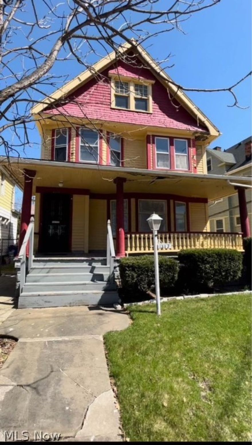 Handyman special. This house needs repairs inside and out, but it will be a great home or rental property when finished. Bring your tools and ideas with you!