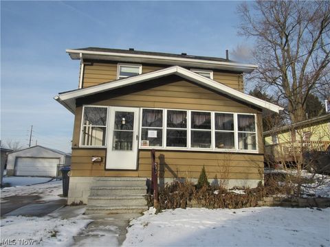 Homes For Sale - 595 Flora Avenue<br/> Summit County, Akron, OH 44314