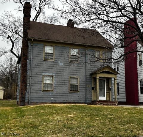 3631 Rolliston Road Shaker Heights OH 44120