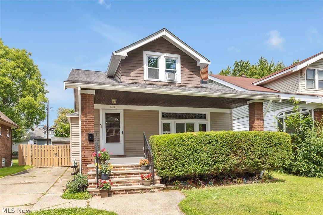 3672 W 134th Street