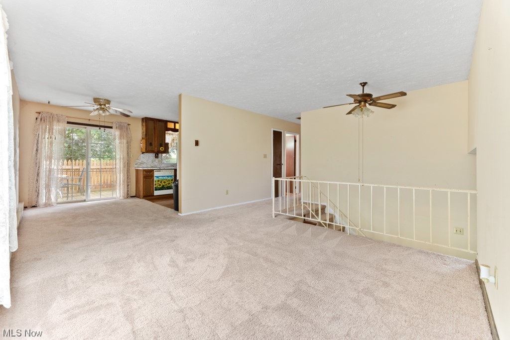 Craftsman Country First Add - Residential