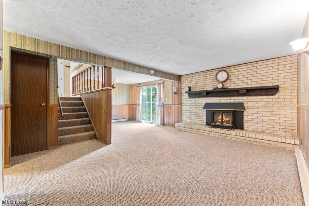 Craftsman Country First Add - Residential