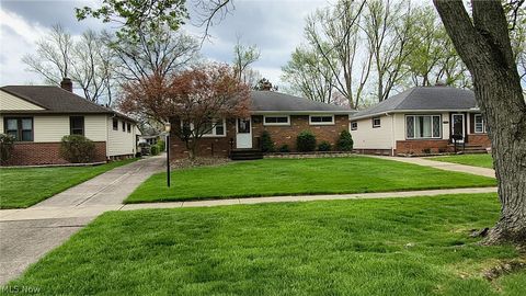 11531 Barrington Boulevard, Parma Heights, OH 44130 - #: 5201884