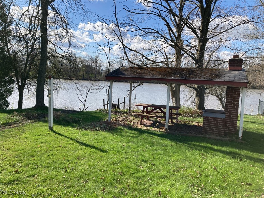26689 N Shore Drive, Beloit, Ohio image 18