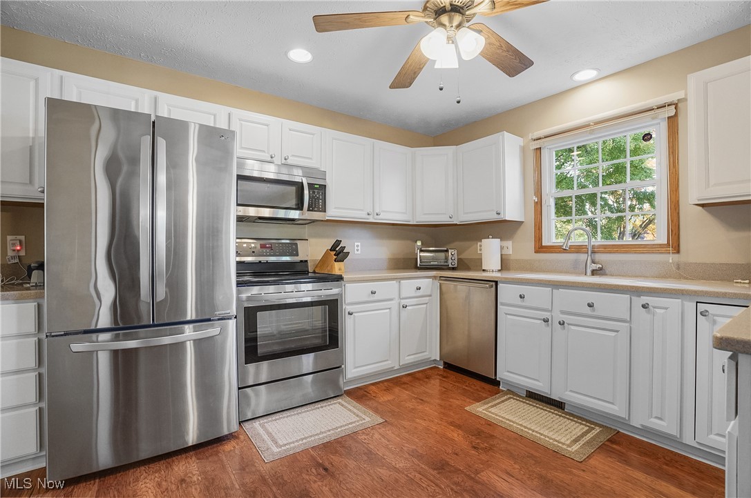 Silver Lake Little Farms - Residential